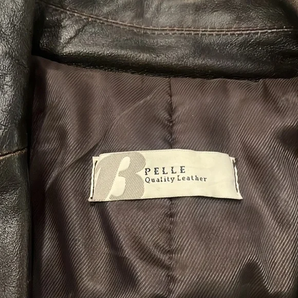 Men’s dark brown leather coat